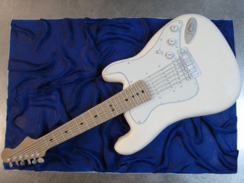Electric Guitar Birthday Cake Elegant the Artful Cake Starts Blogging